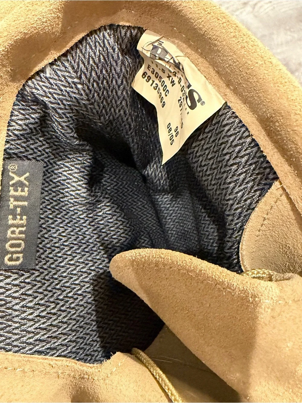 Bates Gore-Tex NWOB Military Combat Desert Tan Boots, men’s 11.5 XW